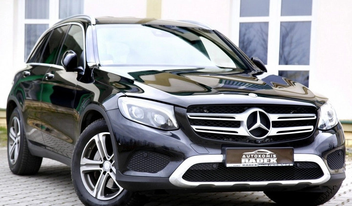 Mercedes-Benz GLC cena 114999 przebieg: 132000, rok produkcji 2016 z Garwolin małe 562